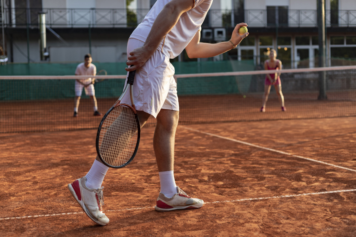 Rapla Tenniseklubi avavõistlus on traditsiooniliselt avanud tennise välihooaja Raplas ja nii oli ka tänavu. Avaturniirist igamehe paarismängu formaadis võttis o